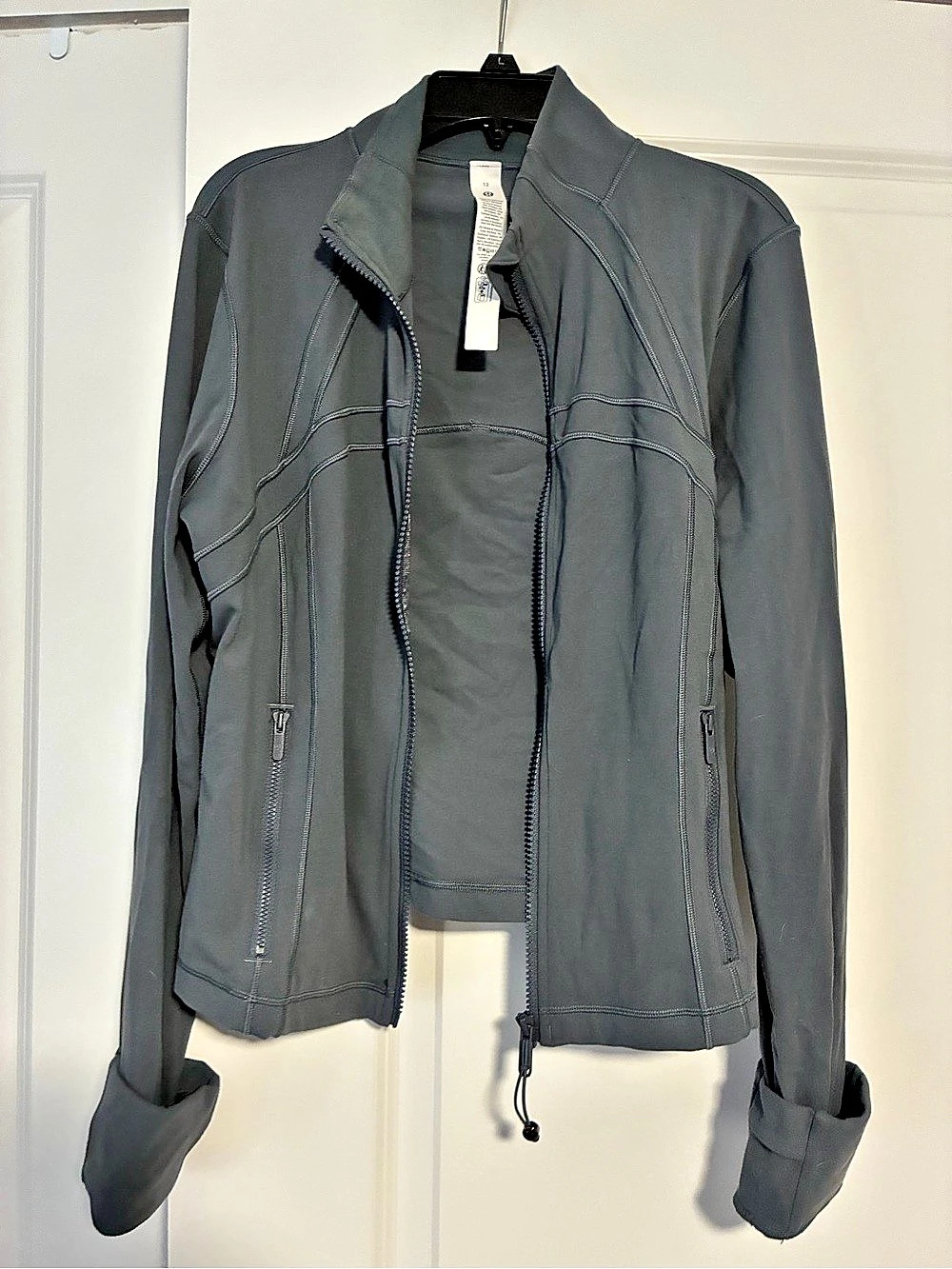lululemon Define Cropped Jacket *Nulu Gray Women's Size 12